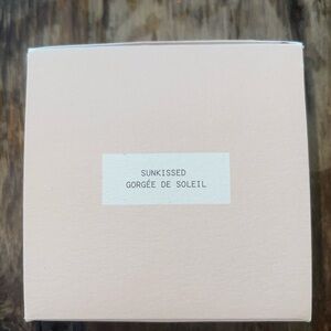 - Jones Road Miracle Balm /  Sunkissed